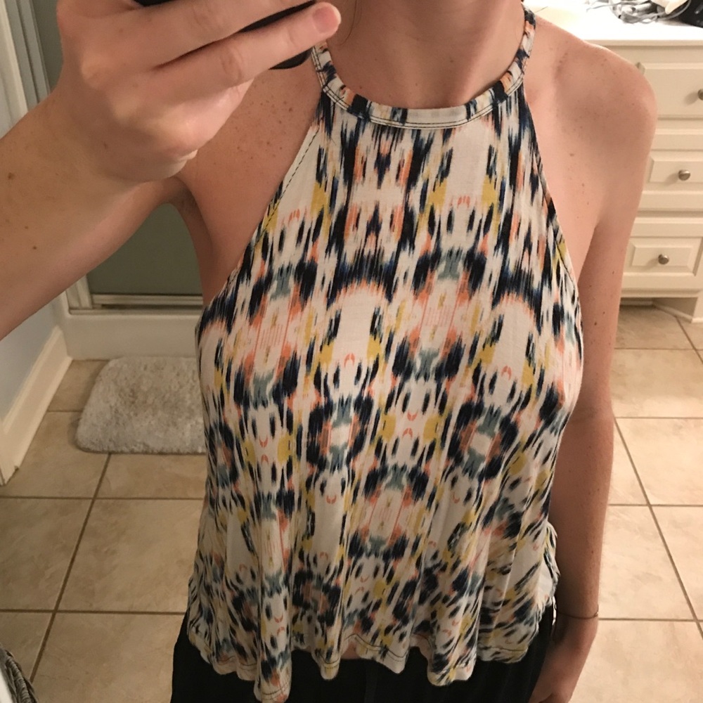 EUC Vintage Havana colorful top w detailed back